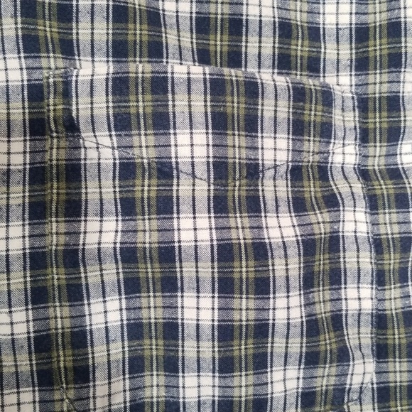 3/$20 American outpost L long sleeve w/pocket - Picture 7 of 7